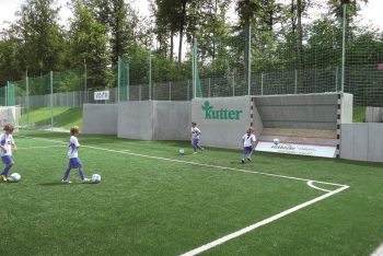 Fußballwand-Kickback Kinder (1)